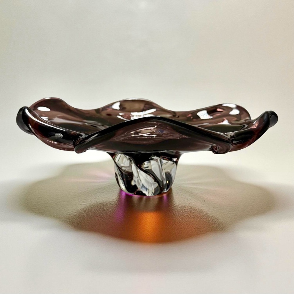 Vintage Royal Gallery Amethyst Art Glass Ruffled Poppy Bowl - Polish Hand‎ Blown